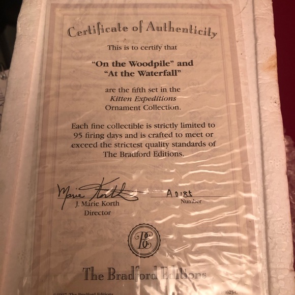 Bradford exchange 1998 kitten expeditions ornament collection - Picture 6 of 6